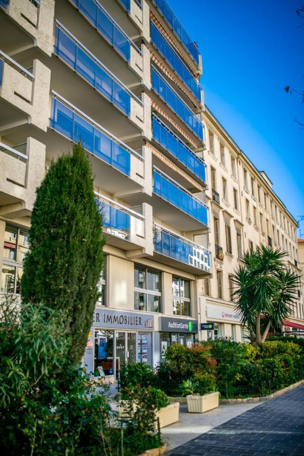 Le Francia II Ap4197 By Riviera Holiday Homes Nice Dış mekan fotoğraf